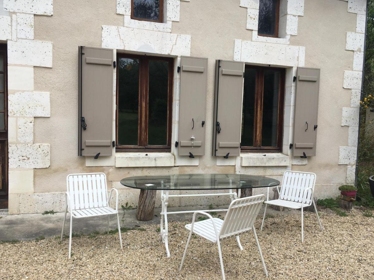 Maison Perigord Vert Piscine Et Spa La Roche-Chalais Kültér fotó