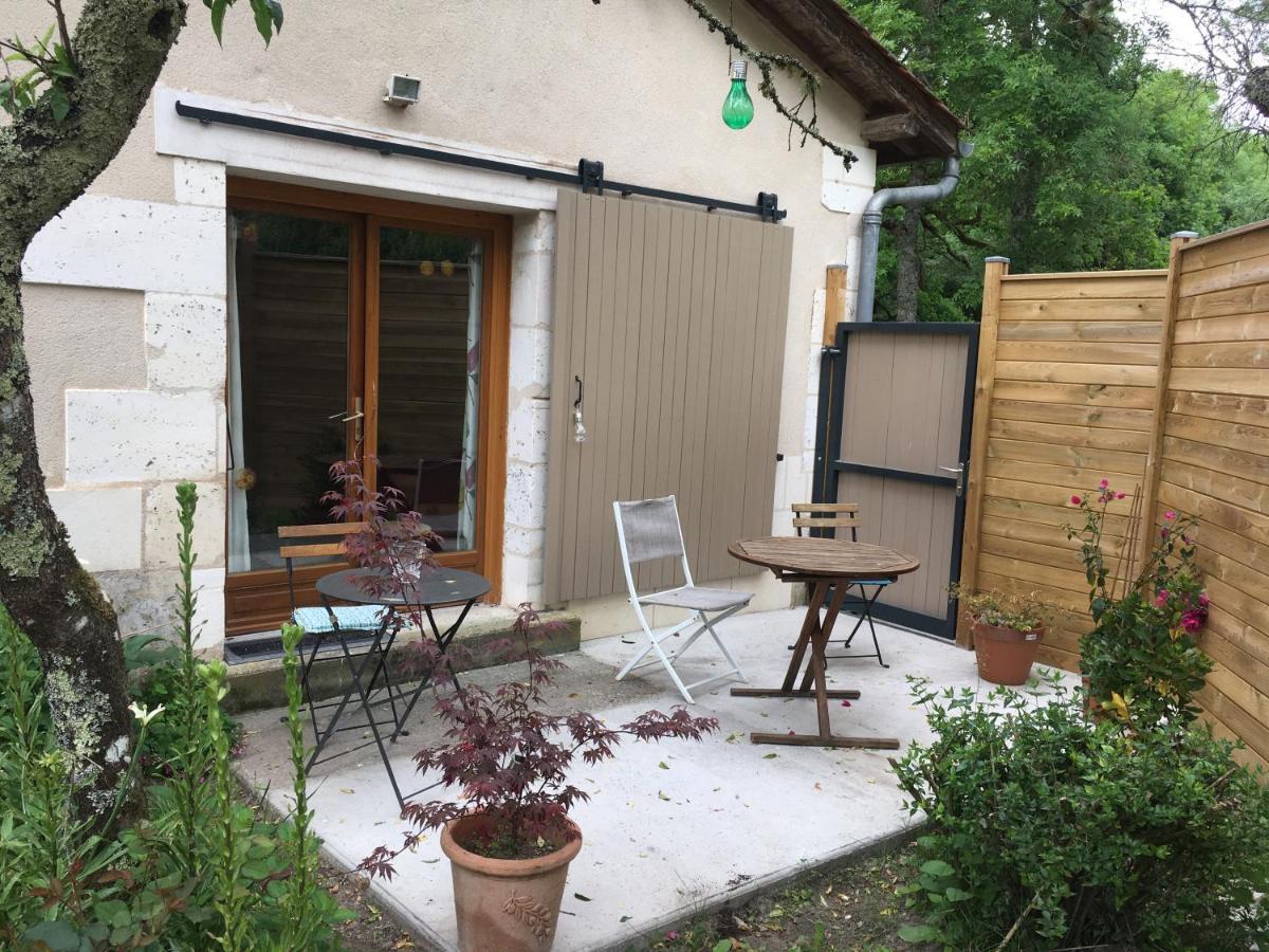 Maison Perigord Vert Piscine Et Spa La Roche-Chalais Kültér fotó